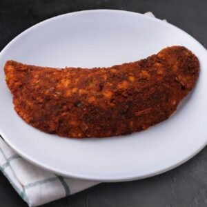 Wachtelbohnen, gegart mit Tomaten, Zwiebeln und Kushna*- ohne Flüssigkeit, aber voll kräftigem Geschmack.B